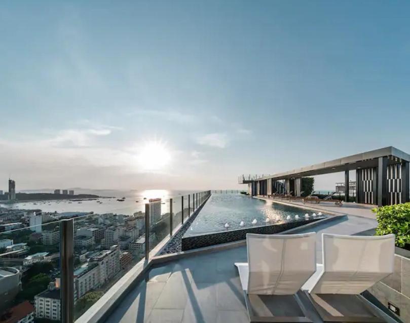 The Base Central Pattaya 2Bed King&Queen Sky Seaview & Infinity Pool Luaran gambar